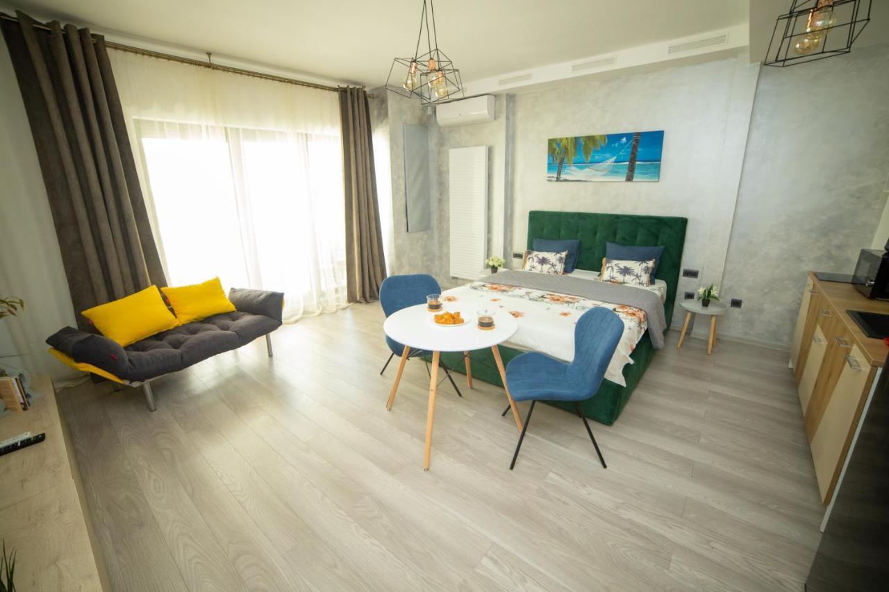 Studio 60 By The Beach Mamaia, Free Parking Casa Del Mar Exterior photo