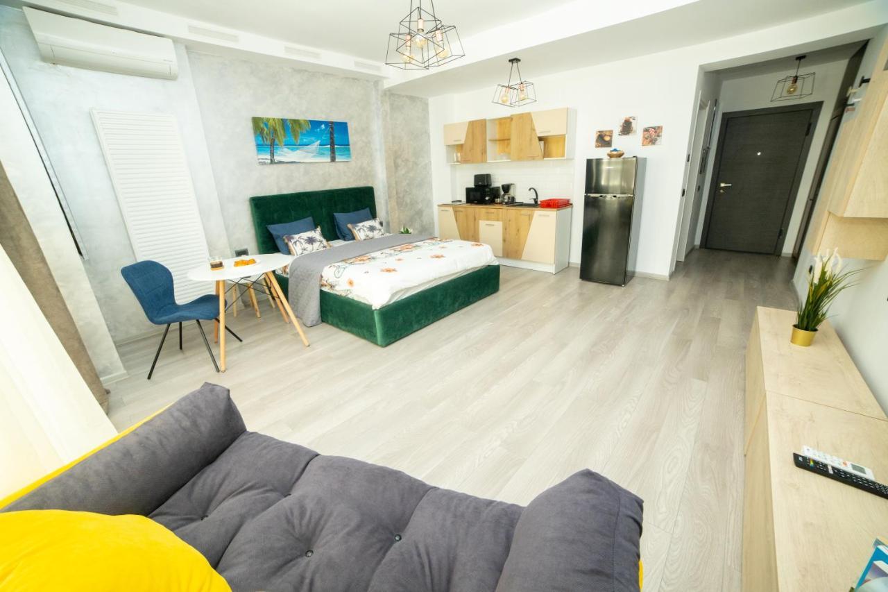 Studio 60 By The Beach Mamaia, Free Parking Casa Del Mar Exterior photo
