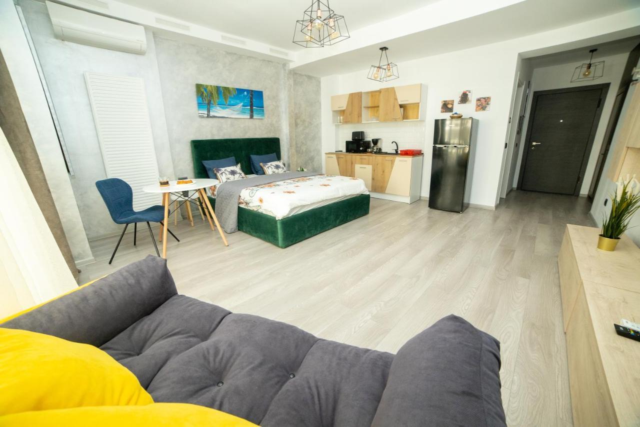 Studio 60 By The Beach Mamaia, Free Parking Casa Del Mar Exterior photo
