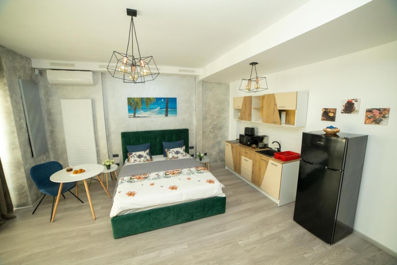 Studio 60 By The Beach Mamaia, Free Parking Casa Del Mar Exterior photo