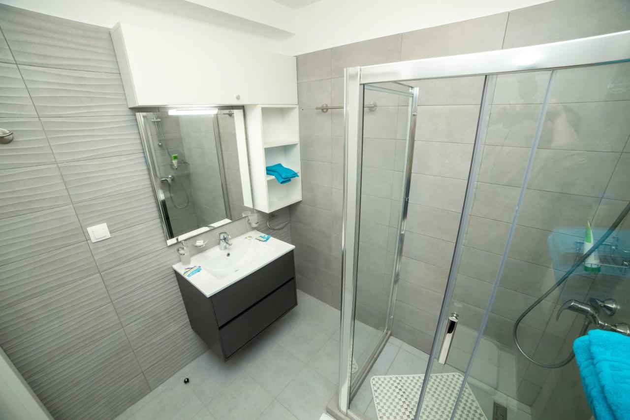 Studio 60 By The Beach Mamaia, Free Parking Casa Del Mar Exterior photo